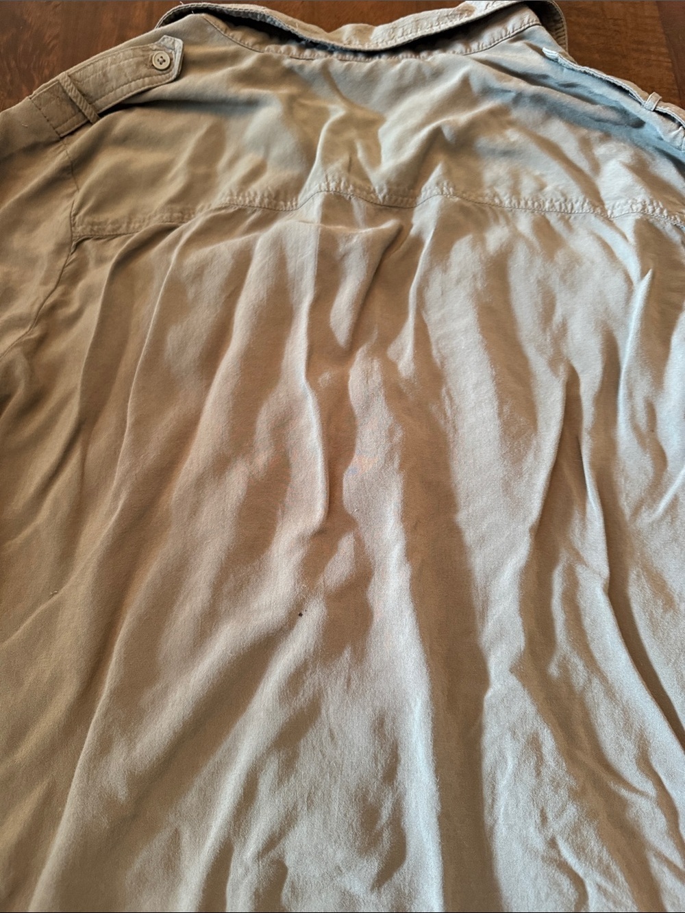 Banana Republic Women's Button-Down Shirt in Grayish Green - Picture 11 of 11